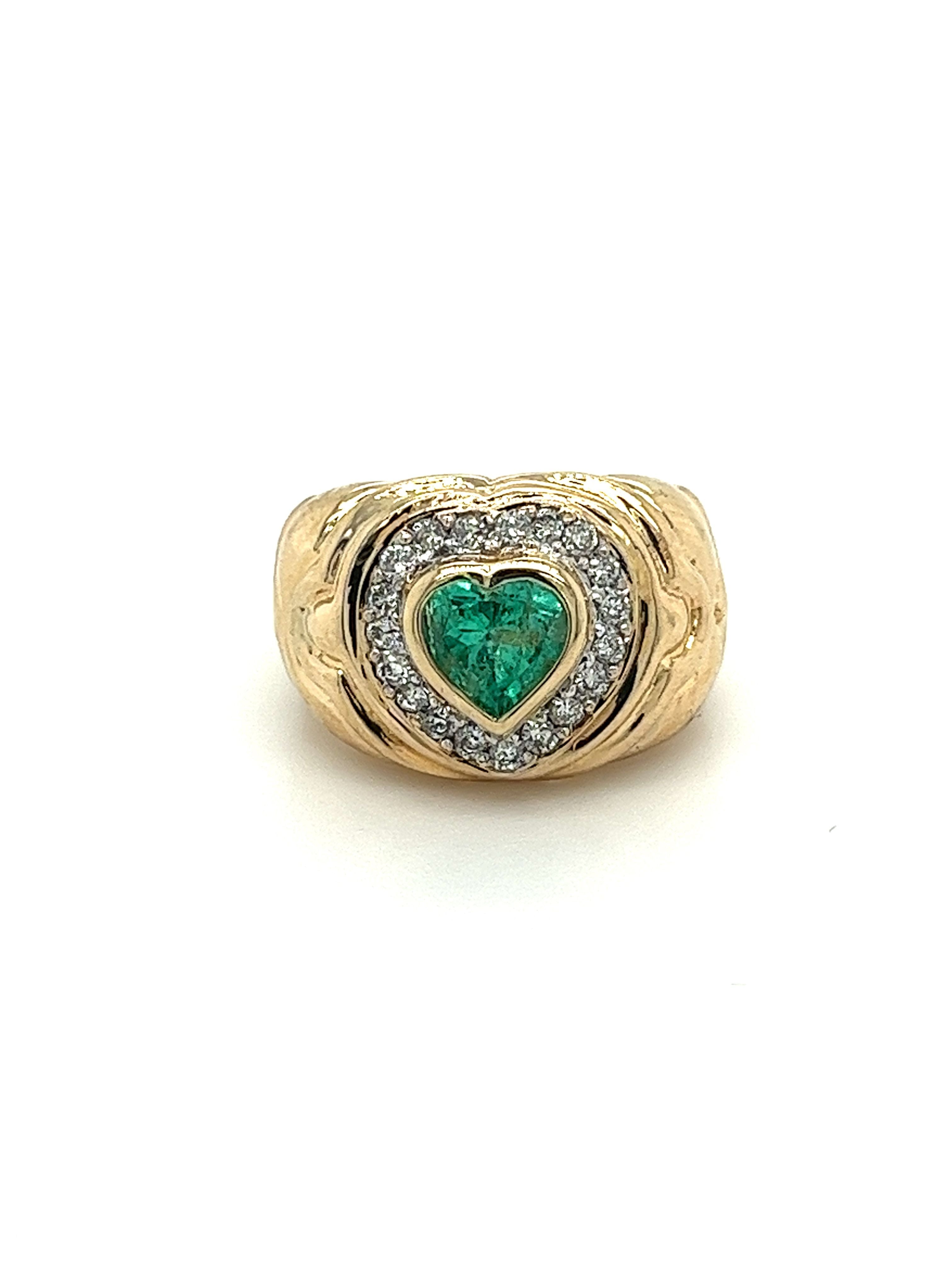 Gold heart hot sale pinky ring