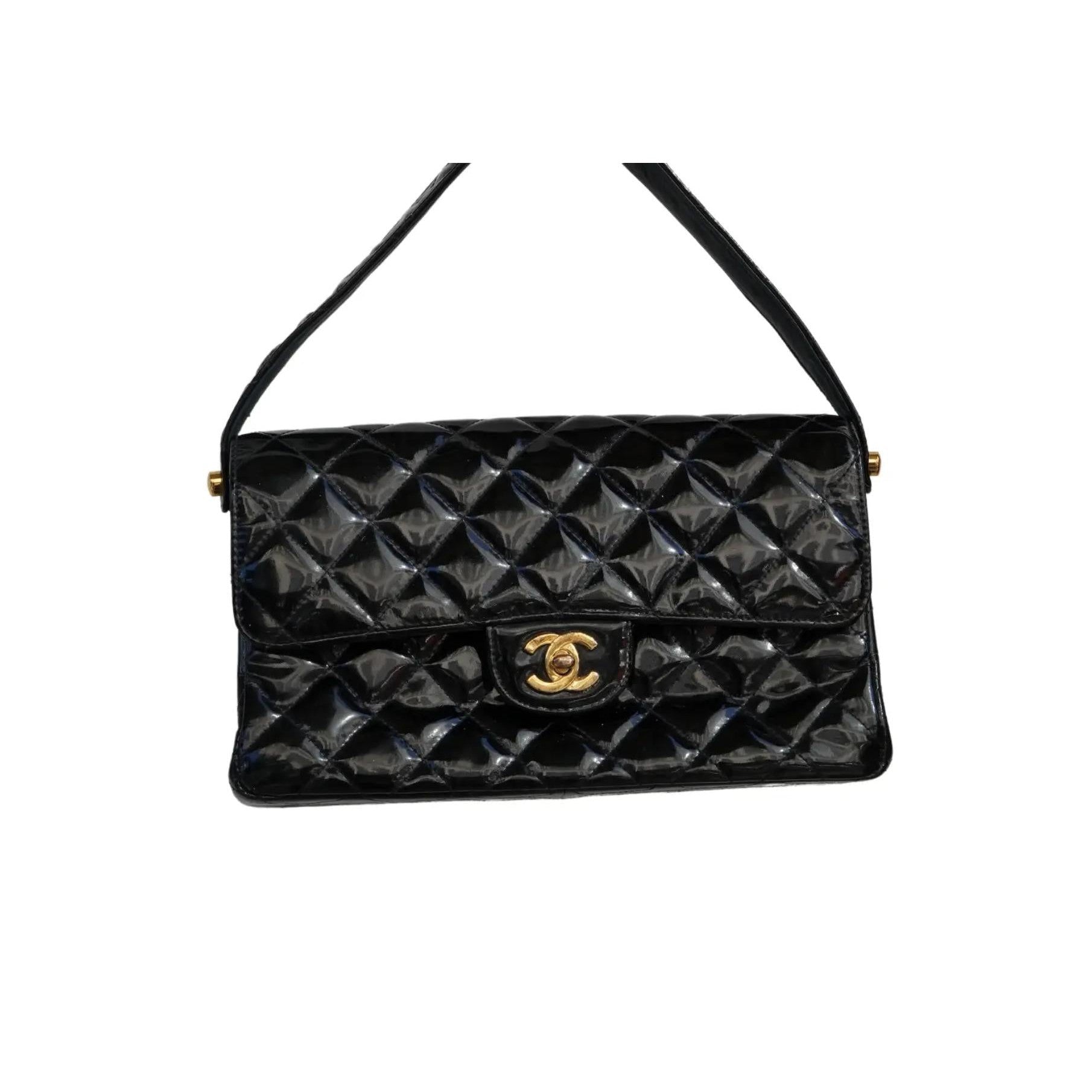 Black chanel quilted purse online