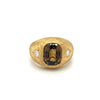 Bague pour homme en Chrysobéryl brun taillé en Coussin certifié GIA avec finition or texturé mat et pierres latérales en diamant