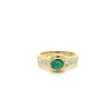 Bague sertie d'émeraude naturelle cabochon avec diamants taille princesse en or jaune 18K