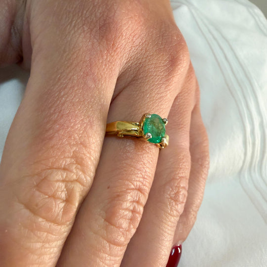 1 Carat Oval Cut Colombian Emerald 14K Gold Engagement Ring