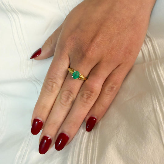 1 Carat Oval Cut Colombian Emerald 14K Gold Engagement Ring