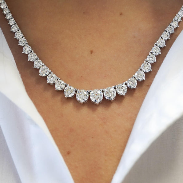 10-30 Carat Total Diamond 14K White Gold Graduating Riviera Tennis Necklace