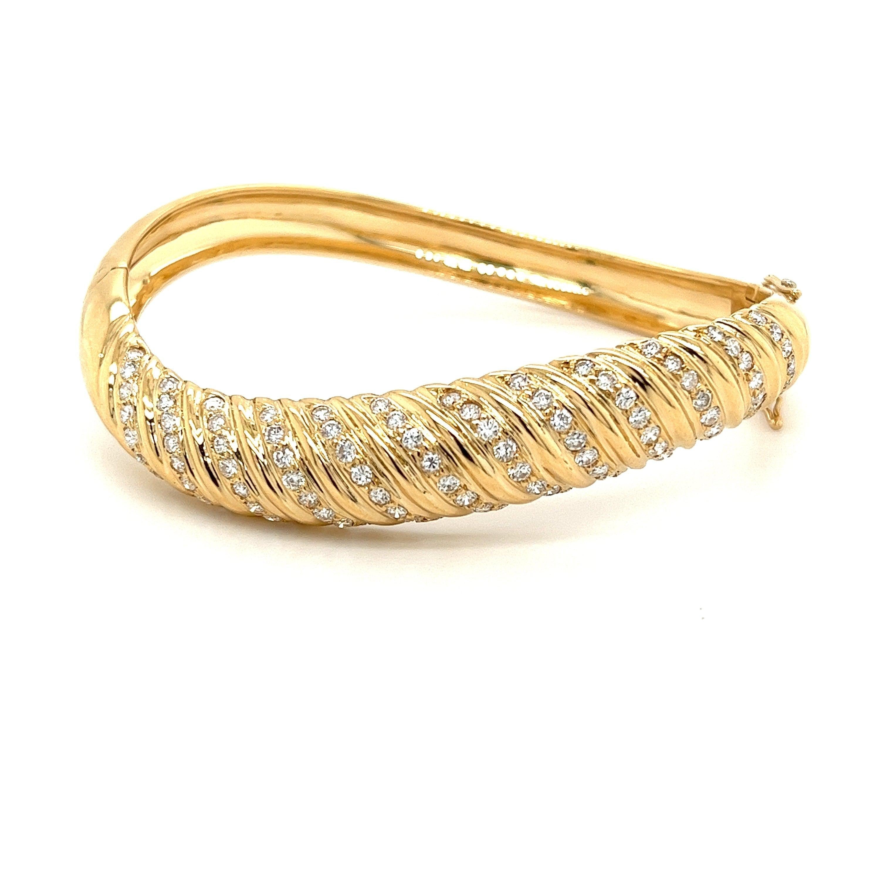 18K Gold Curved Bangle Bracelet With Round Cut Diamonds-Bangle-ASSAY