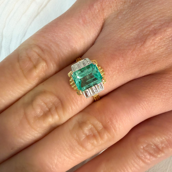 2 Carat Colombian Emerald Diamond Cut 14K Gold Ring