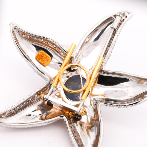 20.22 Carat Star Sapphire Starfish Pendant Brooch in 22K and 18K Gold
