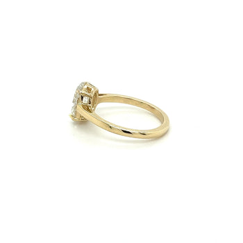 Bague en or jaune 14K à sertissage bas avec diamant CVD de laboratoire taille ovale de 2,06 carats – Assay Jewelers