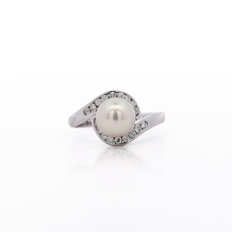 8.5mm White Pearl and Round Diamond Bypass Platinum Ring