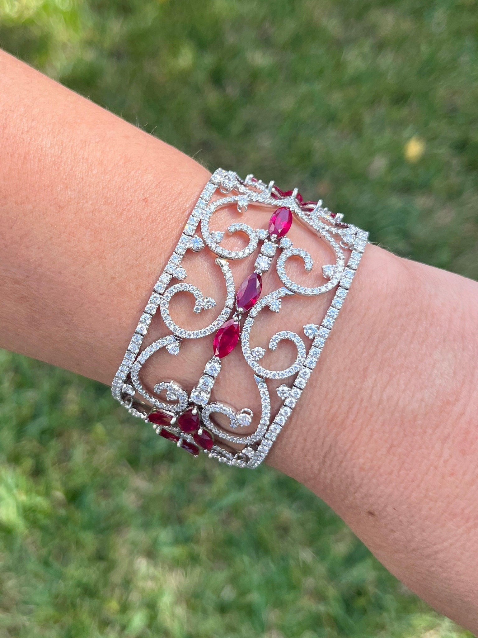 motif bracelet pink