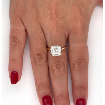 Bague solitaire en or 14k avec diamant de laboratoire taille Asscher de 4,01 carats, As Grown – Assay Jewelers