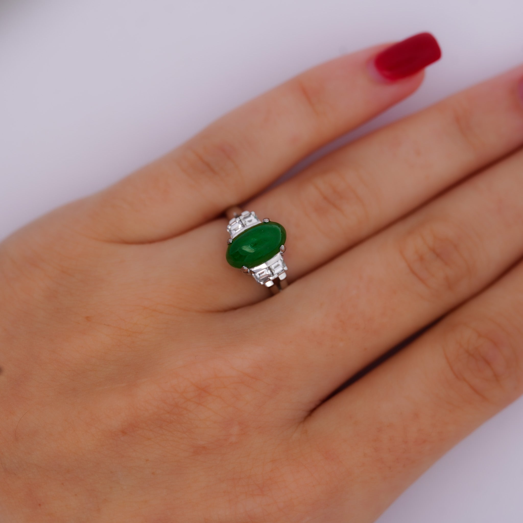 Certified-2_69-Carat-Oval-Bright-Green-Untreated-A-Jadeite-Jade-Platinum-Ring-Rings-2_69230cb2-5103-4152-9662-e912fff640fb.jpg