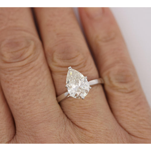 SI2 Pear Cut Diamond Solitaire 18K White Gold Ring