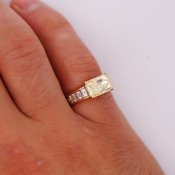 GIA Certified 3.86 Carat Yellow Diamond East West Ring 18K Gold – Assay Jewelers