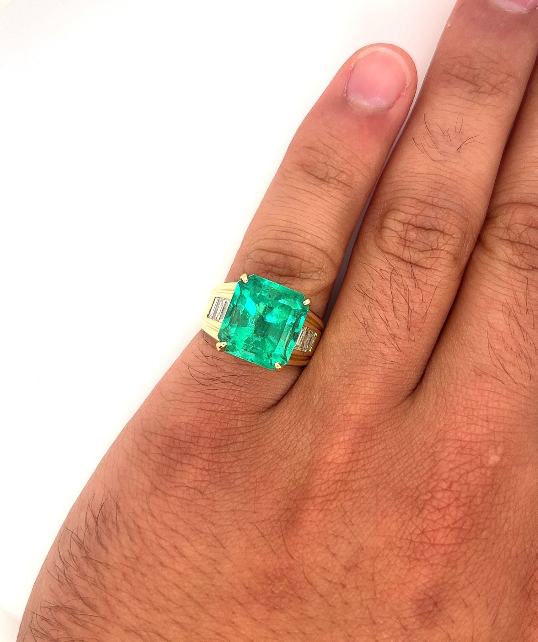 1 Carat VS2 Emerald-Cut Diamond Men's Solitaire Pinky Ring