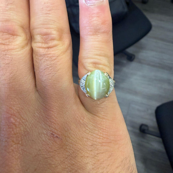 GIA Certified 9.46 Carat Green Cats Eye Chrysoberyl 14K Gold Art Deco Ring