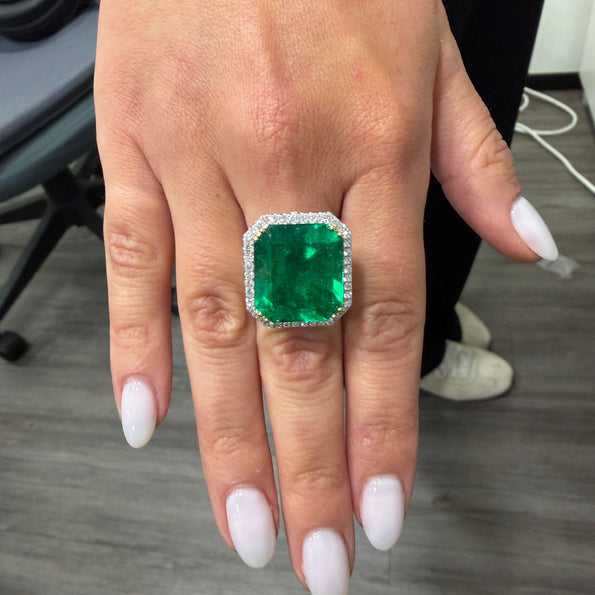 GRS Cert. 17.73 Carat Minor Oil Colombian Emerald Ring
