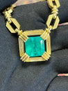 Henry Dunay 19.48 carat Colombian Emerald Necklace in 18k Yellow Gold