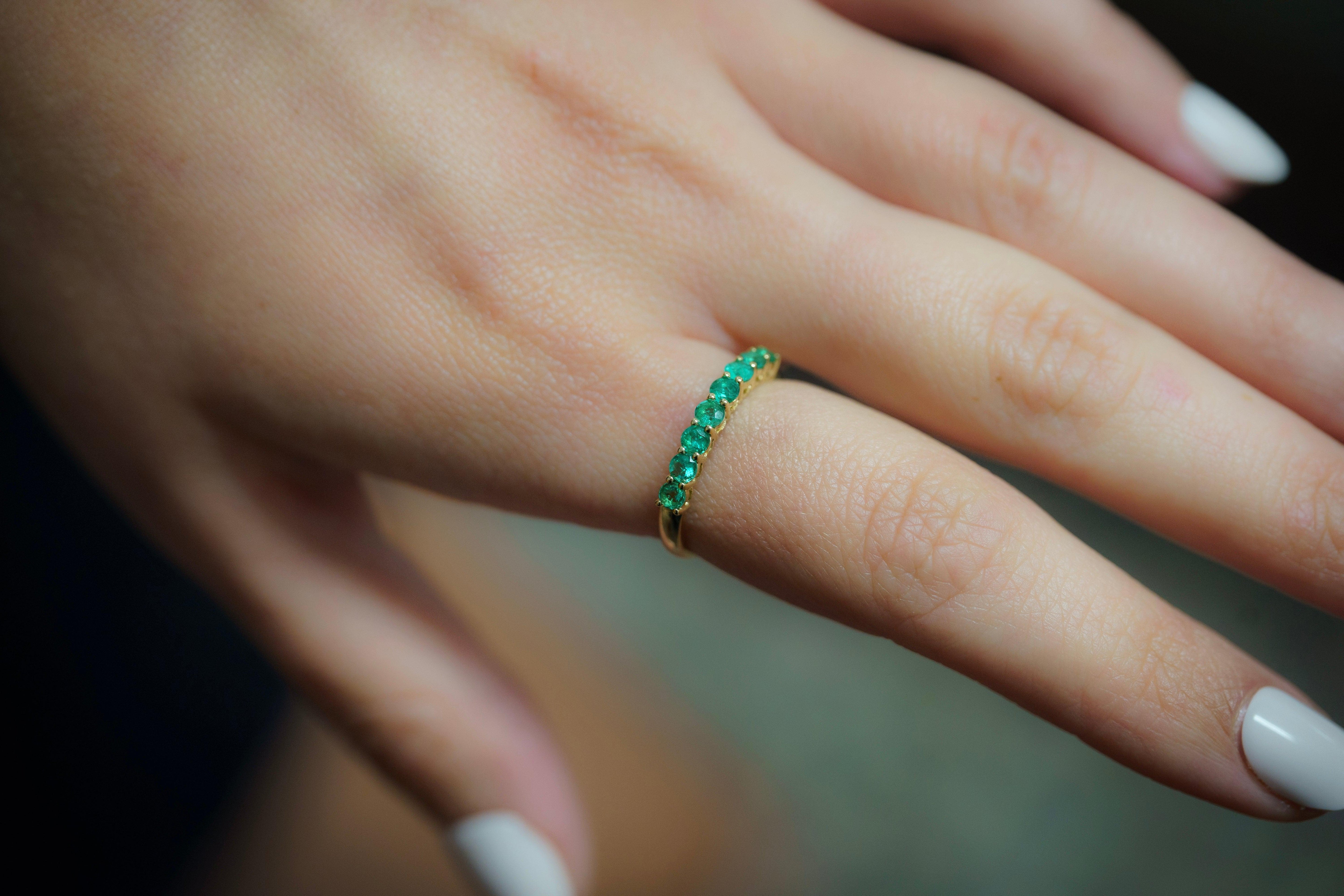 2 Carat Emerald Wedding Band Ring in 14K Gold