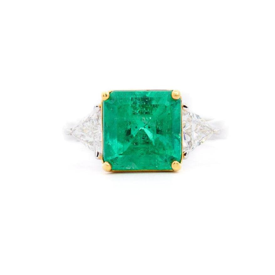 Natural 3.76 Carat Colombian Emerald and Trillion Cut Diamond 3-Stone Ring in 18K Gold