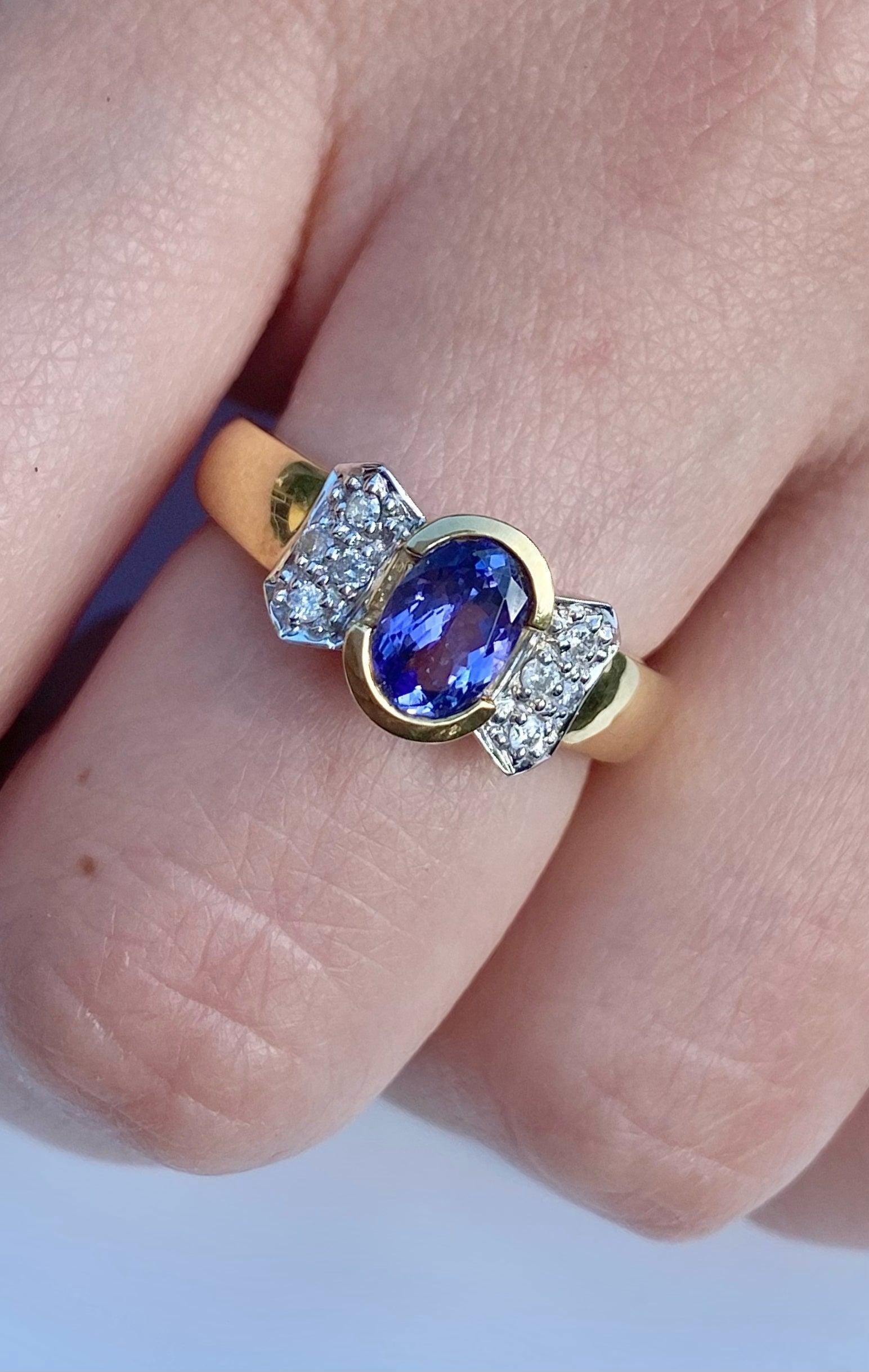 Oval Cut Violet Tanzanite in 14k Solid Gold Bowtie Ring - ASSAY