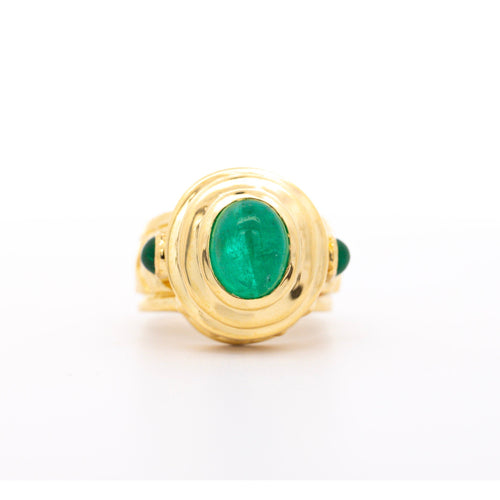 Vintage 3 Carat Cabochon Cut Colombian Emerald Bezel in 20K Yellow Gold Ring