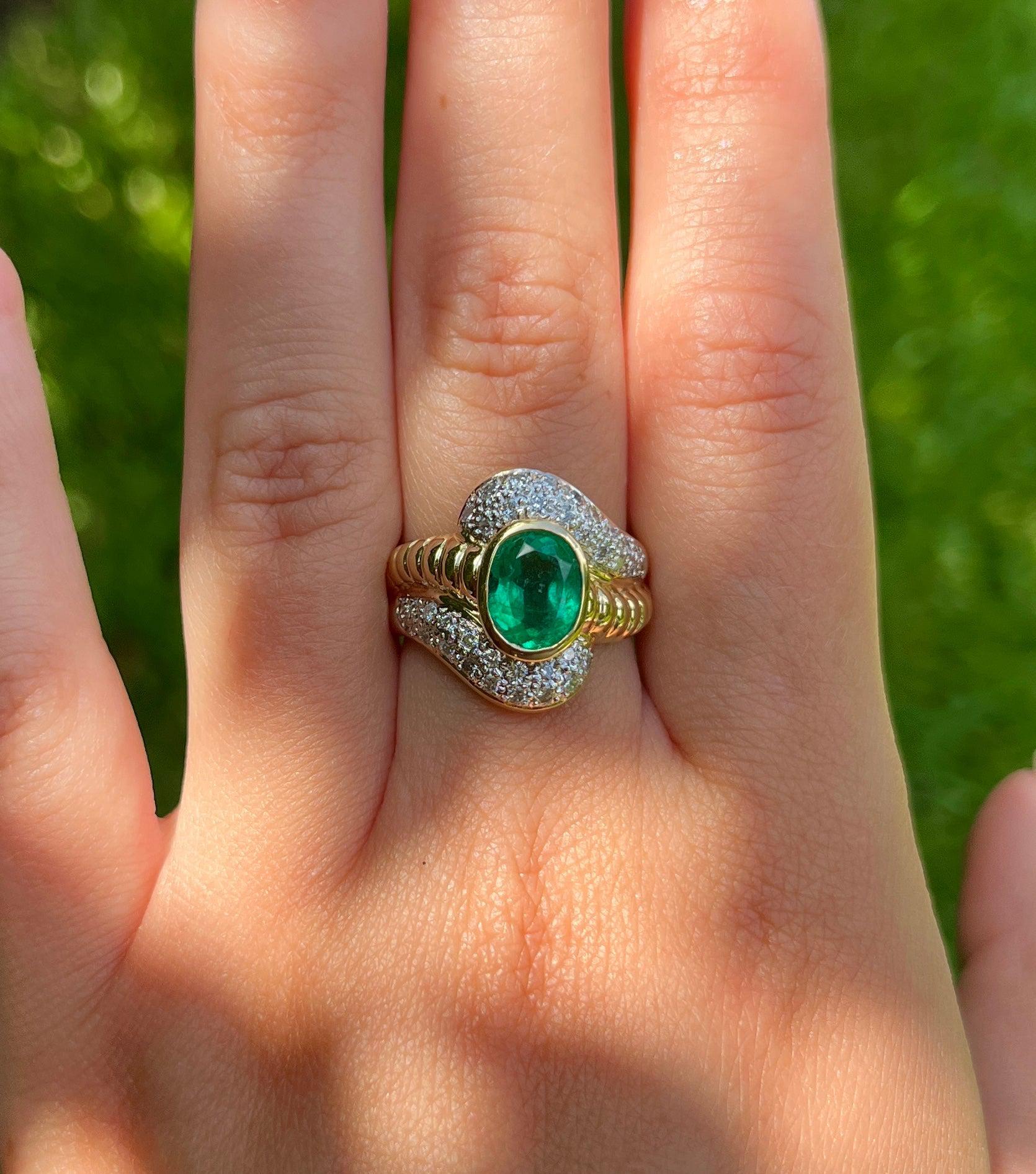 15 Stunning Emerald Ring Designs for Men and Women