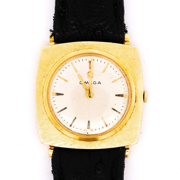 Vintage Omega D6660 27mm 18K Gold Cushion Manual Watch Watch