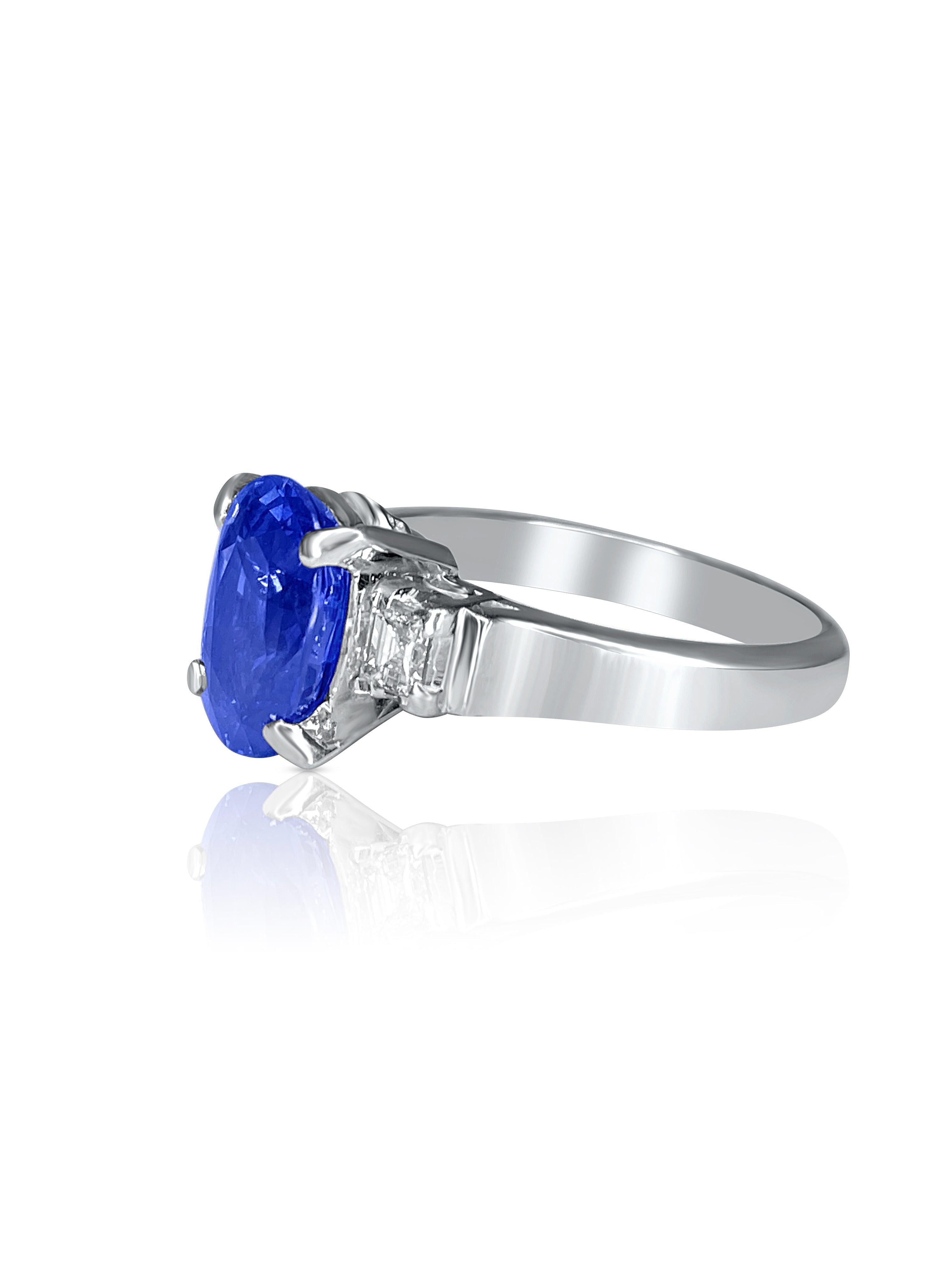 Oval Cut Natural Blue Sapphire Mounted in a Platinum Ring - ASSAY