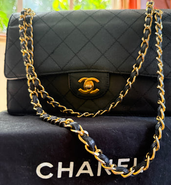 Vintage Rare Original Chanel Medium Classic Flap – Navy Blue Caviar Leather – Assay Jewelers