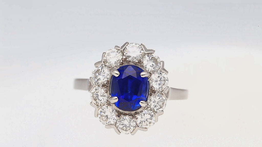 1.89 Carat Oval Kashmir Blue Sapphire & Diamond Platinum Art Deco Vintage Ring