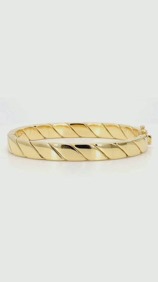 Tiffany & Co. 18K Gold Twisted Rope Flat Hinged Bangle Bracelet