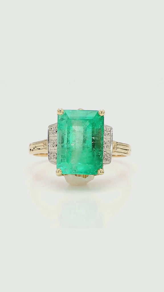 3.95 Carat Emerald & Diamond Milgrain Vintage 14K Gold Ring